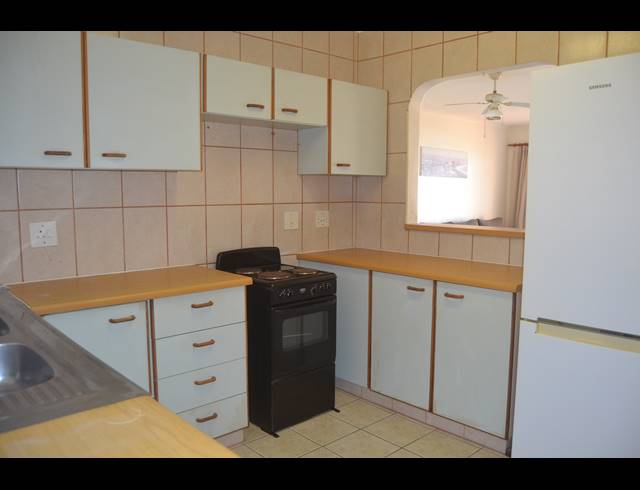 2 BEDROOM DUPLEX FOR SALE IN SCOTTBURGH CENTRAL